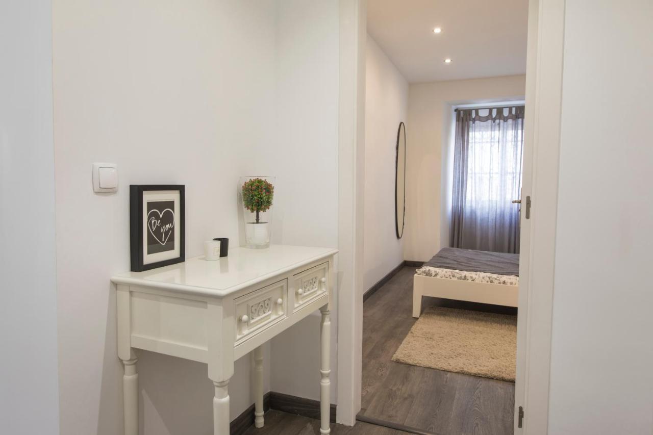 Alfama Typical Beco Da Adica Apartman Lisboa Kültér fotó