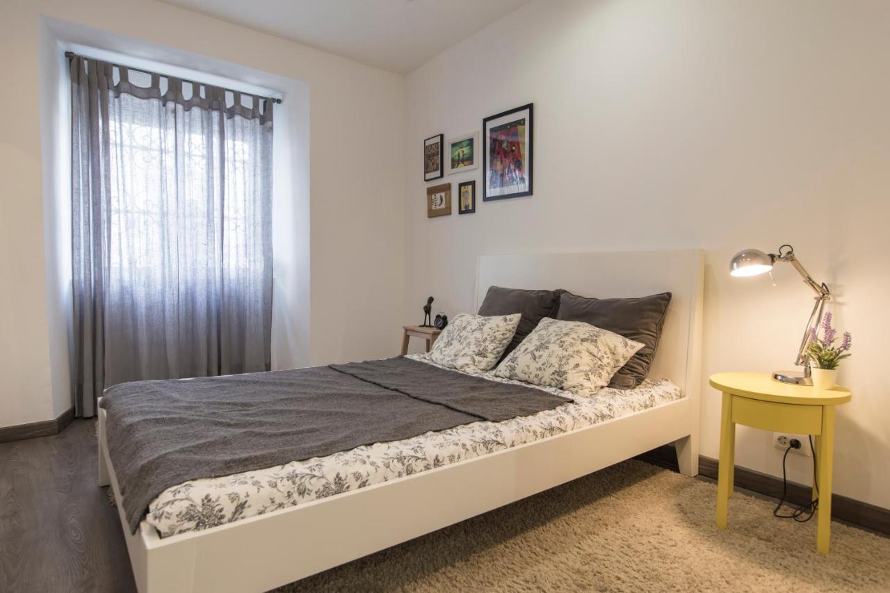 Alfama Typical Beco Da Adica Apartman Lisboa Kültér fotó